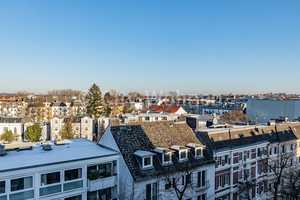 Möbliert: Wunderschöne, möblierte 1-Zimmer Wohnung in Hamburg Eppendorf über den Dächern der Stadt – Geschwister-Scholl-Straße (a.A.), 20251 Hamburg – Vorschaubild 9