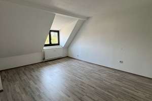 Charmante Dachgeschosswohnung im 2. Obergeschoss– großzügiges Wohnen im beliebten Stadtosten – 93055 Ostenviertel, Regensburg – Vorschaubild 7