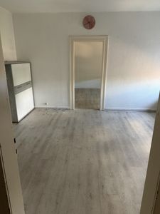 2 Zimmer Wohnung mit Tageslichtbad
