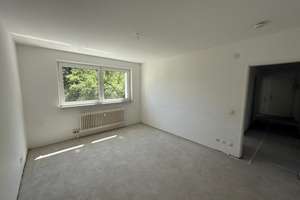 leere 4-Zi. Wohnung in Wiesbaden-Delkenheim – Düsseldorfer Straße 4, 65205 Delkenheim, Wiesbaden – Vorschaubild 6