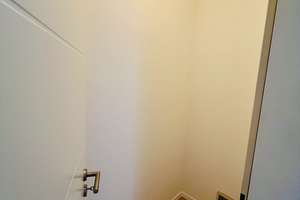 Renovierte helle 3-1/2 Zimmer-Wohnung mit Balkon und Küche in zentraler Lage von Essen-Borbeck – Die vollständige Adresse der Immobilie erhältst du vom Anbieter., 45355 Bochold, Essen – Vorschaubild 7