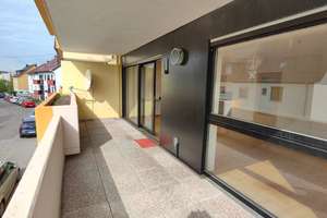 Helle 3-Zimmer Wohnung mit großem Süd-Balkon und Garage in Dudweiler Süd; von Privat – Die vollständige Adresse der Immobilie erhältst du vom Anbieter., 66125 Dudweiler (Ortsteil), Saarbrücken – Vorschaubild 3