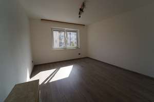 Schöne 4 Zimmer ca. 90 qm Wohnfläche, 2 Stock, in Beste Lage St.-Johannis renoviert – Die vollständige Adresse der Immobilie erhältst du vom Anbieter., 90419 Sandberg, Nürnberg – Vorschaubild 12