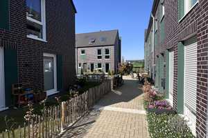 ++ NEUBAU IM VIERKANTHOF ++ KAARST-VORST ... 195m² Wohnen + TG Stellplätze ++ DIREKTE FELDRANDLAGE – Neuss (Rhein-Kreis) – Vorschaubild 24
