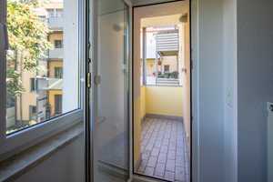 *PRAKTISCHer Grundriss_Tageslichtbad_Balkon_AR_familiäres Flair_VIEL GRÜN_HANSEVIERTEL – Geschwister-Scholl-Straße 17, 99085 Erfurt – Vorschaubild 26