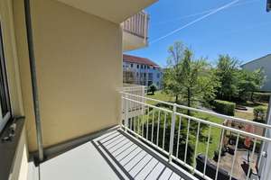 1000 € Wunschgutschein***Wohnen in Holzhausen*Frisch renovierte 2-Zimmer-Wohnung mit Balkon!