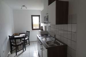 nur für 6 Monate Vollmöblierte 1-1/2 Zimmer WG-Wohnung – Die vollständige Adresse der Immobilie erhältst du vom Anbieter., 80935 Lerchenau-Ost, München – Vorschaubild 6