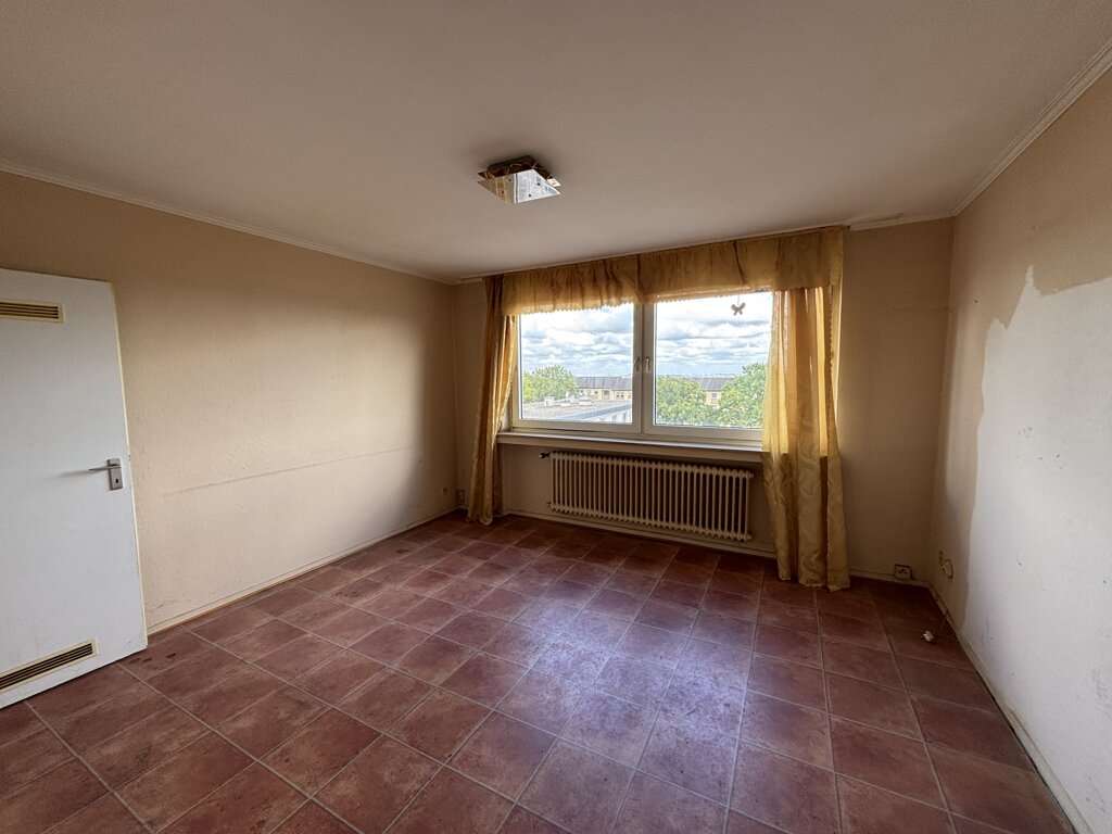 Immobilie in Aachen - Bezugsfreie 2-Zimmer-Eigentumswohnung mit Aufzug in Erbpacht - Bild 2