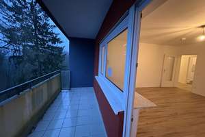 Einziehen. Durchatmen. Ankommen. – Helle 2-Zimmer-Wohnung mit Balkon auf dem Eschberg. – Breslauer Straße 35, 66121 Eschberg, Saarbrücken – Vorschaubild 5