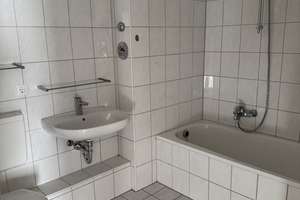 Sonnige 3 Zimmer-Wohnung mit Balkon am Spielbrink! Wohnberechtigungsschein erforderlich! – Wiener Straße 10, 58135 Haspe-West, Hagen – Vorschaubild 8