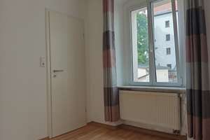 Helle ruhige 2 Zimmer Altbauwohnung generalsaniert – Kreuzgasse 17, 93047 Innenstadt, Regensburg – Vorschaubild 4