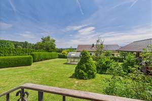 RESERVIERT – Tolles Haus im Grünen, mit richtigem Garten, Bayerischer Waldblick & flexibler Nutzung – Die vollständige Adresse der Immobilie erhältst du vom Anbieter., 94357 Konzell – Vorschaubild 3