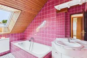 Familienhaus mit viel Platz in Wolfsburg – 7 Zimmer, 159 m² Wohnfläche, 634 m² Eigentumsgrundstück – Die vollständige Adresse der Immobilie erhältst du vom Anbieter., 38448 Vorsfelde, Wolfsburg – Vorschaubild 24