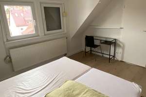 Helle 2,5-Zimmer Dachgeschosswohnung in Stuttgart-Untertürkheim – Die vollständige Adresse der Immobilie erhältst du vom Anbieter., 70327 Untertürkheim (Ortsteil), Stuttgart – Vorschaubild 12