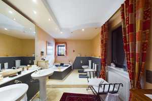 Traumvilla mit exklusivem Indoor-Wellness – Worms – Vorschaubild 8