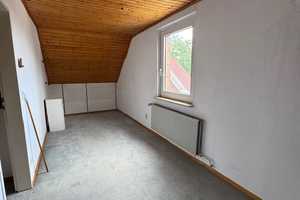 Geräumiges günstiges 8-Zimmer-Einfamilienhaus in – Baarsen 9, 31812 Hameln-Pyrmont (Kreis) – Vorschaubild 12