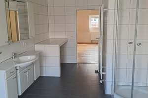 Gepflegte 4 Zimmer Maisonette Wohnung in der City – Die vollständige Adresse der Immobilie erhältst du vom Anbieter., 76133 Innenstadt-West, Karlsruhe – Vorschaubild 9