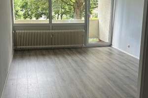 Gepflegte 1-Zimmer-Wohnung mit Balkon zur Miete in Köln Dellbrück! – Bergisch-Gladbacher-Straße 1161, 51069 Dellbrück, Köln – Vorschaubild 2