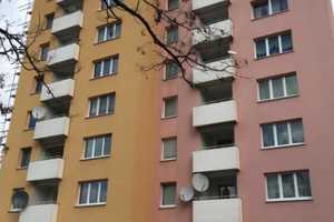3-Zimmer-Wohnung mit Balkon und Wanne – hell & praktisch geschnitten – Karlsbader Straße 7, 63454 Main-Kinzig-Kreis – Vorschaubild 1