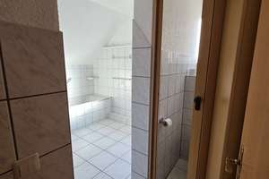 4,5 Zi Kernstadt-Wohnung mit Blick über die Dächer bis zu den Weinbergen – Uhlandstr. 69, 74074 Heilbronn, Heilbronn – Vorschaubild 5
