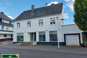 Wohn-Geschäftshaus in Stadtlage mit TOP-Rendite – Die vollständige Adresse der Immobilie erhältst du vom Anbieter., 56470 Bad Marienberg (Westerwald) – Vorschaubild 1