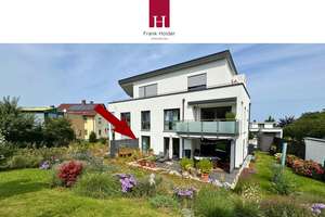 Exklusiv und neuwertig wohnen in Spitzenlage mit Garten