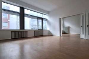 Im Herzen der City/Fußgängerzone: 3,5-Zimmer-Wohnung (Leben und Arbeiten kombinieren)