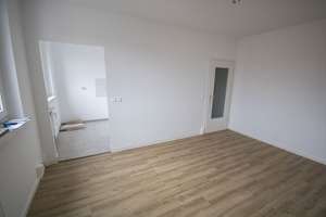 Nachnutzer gesucht! Kleine 2-Zimmerwohnung, ruhig gelegen... – Genfer Str. 12, 6128 Südstadt, Halle (Saale) – Vorschaubild 3