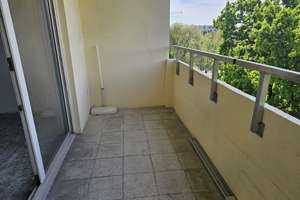 Fürth-Stilvoll sanierte 2-Zimmerwohnung im 5.OG mit Aufzug, Loggia und Bad mit Fenster!! – Die vollständige Adresse der Immobilie erhältst du vom Anbieter., 90762 Stadtpark, Stadtgrenze, Fürth – Vorschaubild 5