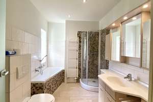 Property thumbnail 36