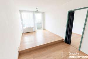 Für Selbstnutzer oder Kapitalanleger: Zwei-Zimmer-Wohnung mit Loggia und Keller