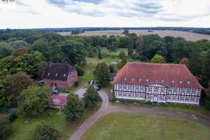 Herrschaftliches Gutshaus mit Park + Mehrfamilienhaus  + Nebengebäude – Die vollständige Adresse der Immobilie erhältst du vom Anbieter., 19243 Wittenburg – Vorschaubild 1