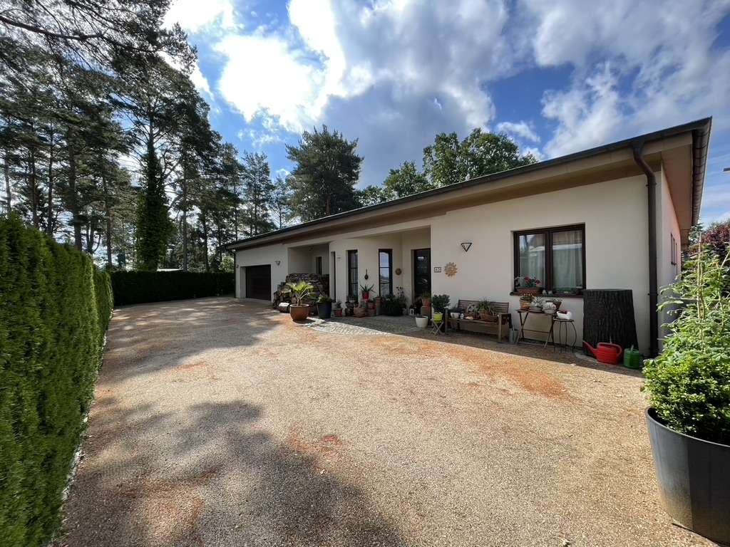 Immobilie in Wustrow - Wassergrundstück mit Villa -  von Privat - Bild 2