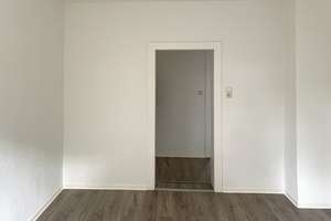 Attraktive 3-Zimmer-Wohnung mit Einbauküche und Loggia in Chemnitz-Hilbersdorf! – Die vollständige Adresse der Immobilie erhältst du vom Anbieter., 9131 Hilbersdorf, Chemnitz – Vorschaubild 8