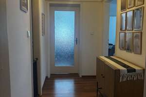 Helle 3-Zimmer-Wohnung in zentraler Lage von Düsseldorf – Berliner Allee 56, 40212 Friedrichstadt, Düsseldorf – Vorschaubild 2