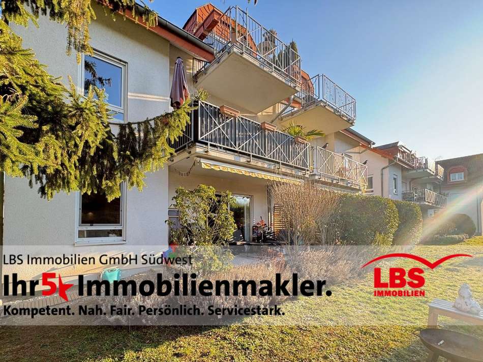 Terrasse mit Gartenanteil