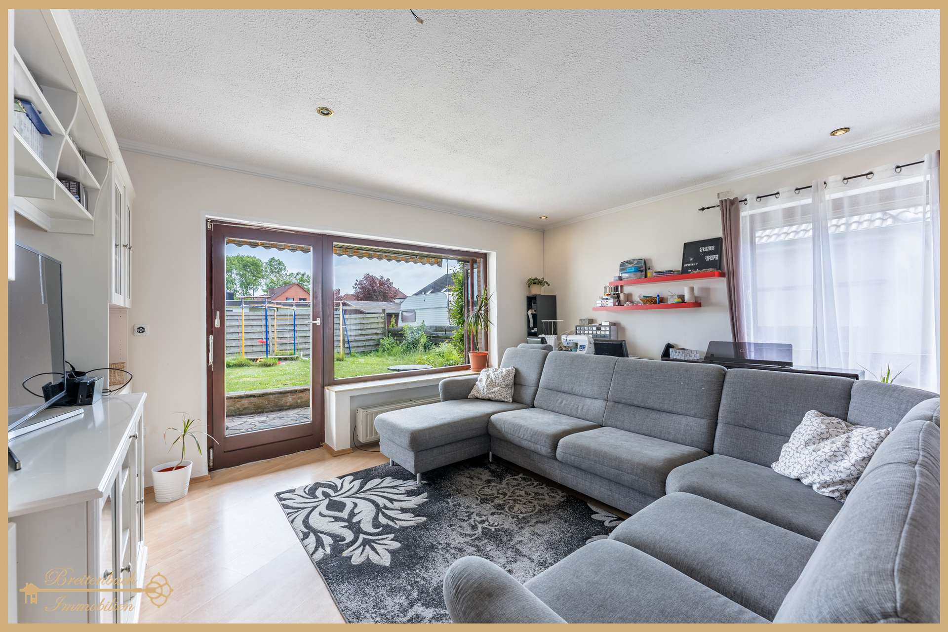 Immobilie in Berne - Großzügiges Ein- bis Zweifamilienhaus mit viel Platz und eigenem Garten - Bild 8