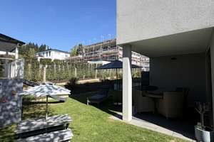 **Begehrte Lage - Bergheim ** Moderne und großzügige DHH  / EBK / Garten / Garage! – Waldkauzstr. 33, 86199 Bergheim, Augsburg – Vorschaubild 4