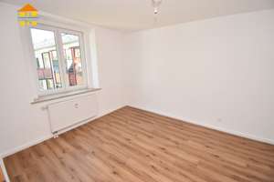 Lichtdurchflutet Wohnung mit Balkon & Einbauküche! – Hofer Straße 34, 9130 Sonnenberg, Chemnitz – Vorschaubild 9