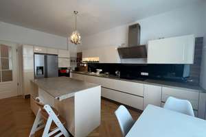 Möblierte Altbauwohnung mit Balkon im Glockenbachviertel – Hans-Sachs-Str. 1, 80469 Glockenbach, München – Vorschaubild 6