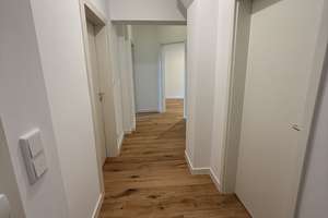 Erstbezug nach Sanierung: exklusive 2-Zimmer-Dachgeschosswohnung in ruhiger Lage - für Singles!  – Die vollständige Adresse der Immobilie erhältst du vom Anbieter., 30455 Badenstedt, Hannover – Vorschaubild 1
