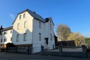 Gepflegtes Einfamilienhaus mit Charme – Limburg-Weilburg (Kreis) – Vorschaubild 1