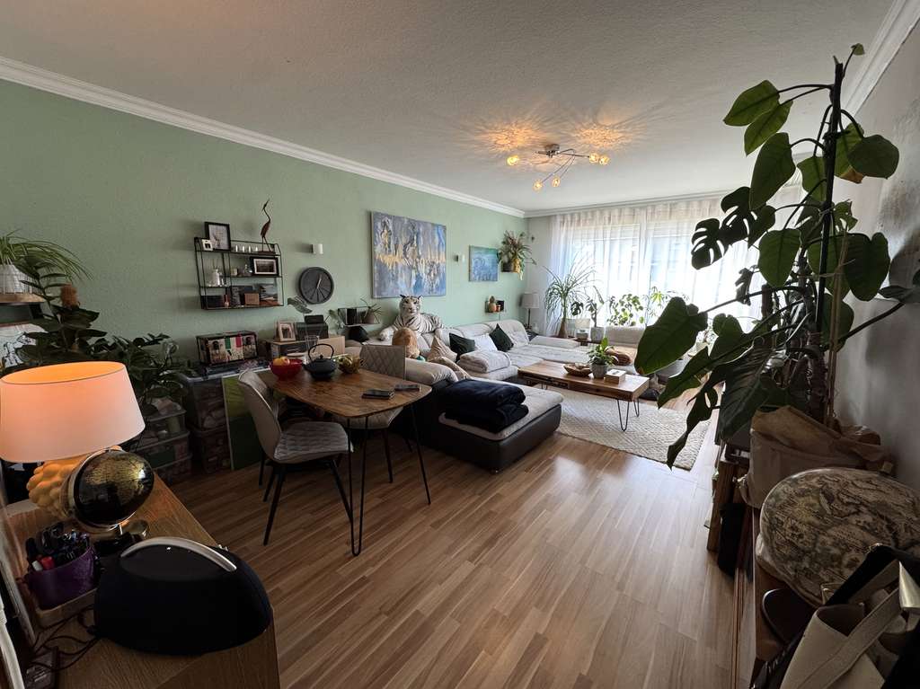 Immobilie in Dormagen - Vollvermietetes Dreifamilienhaus mit Ausbaupotenzial in Dormagen-Delhoven - Bild 2