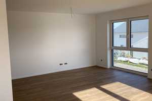 Großzügige DHH mit PV-Anlage, Speicher, Wallbox , EBK, 2 Bädern und Carport – Erlangen-Höchstadt (Kreis) – Vorschaubild 14