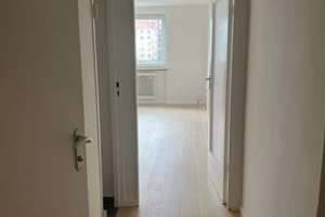 Hochwertig saniertes Apartment in Schwabing in Top Lage – Schleißheimer Straße 128, 80797 Neuschwabing, München – Vorschaubild 4