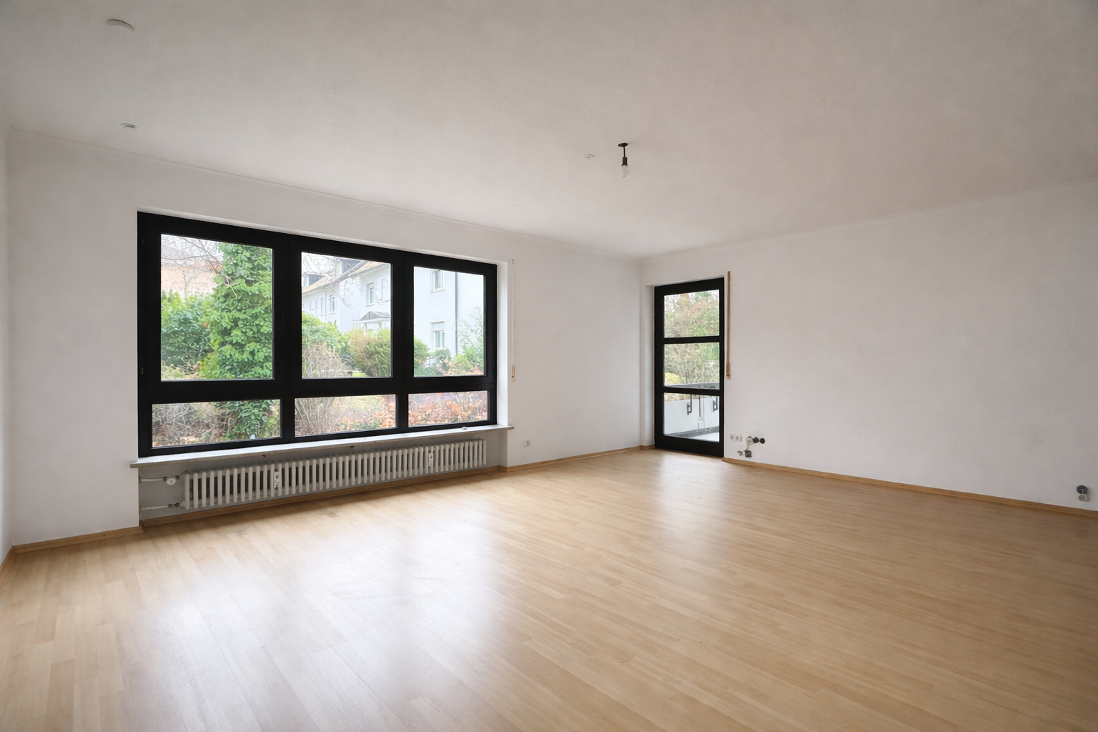 Immobilie in Grünwald - Den eigenen Geschmack verwirklichen! 4-Zimmer-Wohnung in bester Ortskernlage mit zwei Balkonen - Bild 6