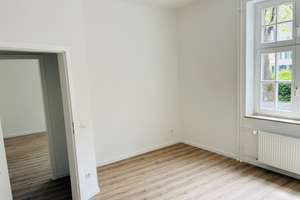 Provisionsfrei: Frisch renovierte 4-Zimmer Wohnung im EG – Die vollständige Adresse der Immobilie erhältst du vom Anbieter., 47269 Hüttenheim, Duisburg – Vorschaubild 12