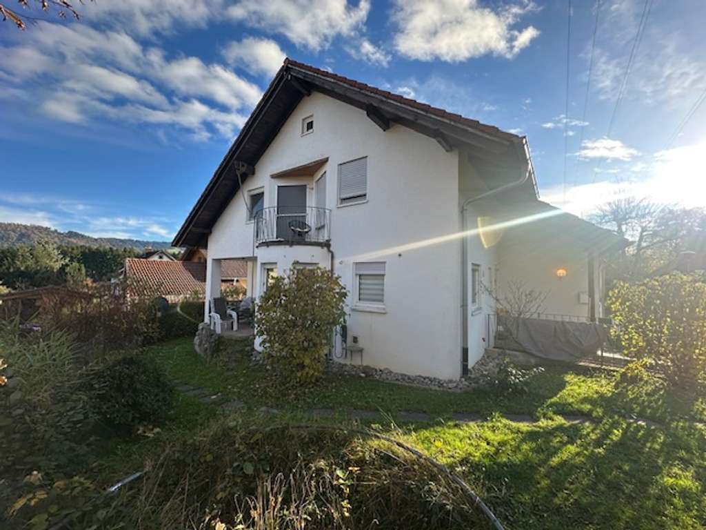 Immobilie in Sigmarszell - Idyllisch, gelegene Doppelhaushälfte mit Einliegerwohnung 
in Sigmarszell - Bild 1