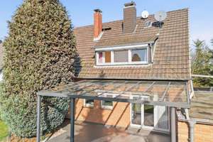 Freistehendes Einfamilienhaus mit Pool & Garten in Köln-Porz Grengel – Die vollständige Adresse der Immobilie erhältst du vom Anbieter., 51147 Grengel, Köln – Vorschaubild 44