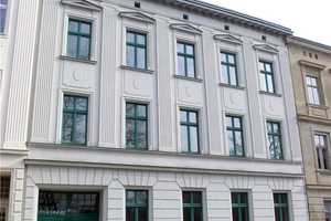 komplett vermietetes Mehrfamilienhaus mitten in Görlitz, saniert mit Garagen und großem Garten – Jochmannstraße 8, 2826 Görlitz – Vorschaubild 1